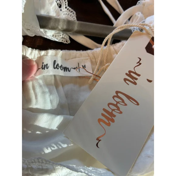 0207 NWT Size Medium Eyelet and lace baby doll swing dress. - Picture 11 of 11